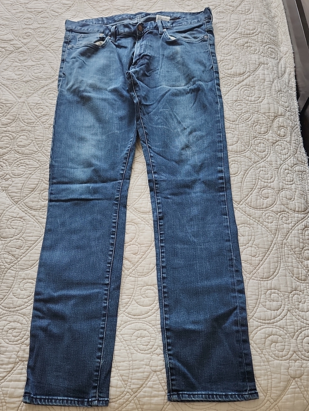 H&M Men's Slim Straight-Leg Low Waist Blue Denim Jeans
